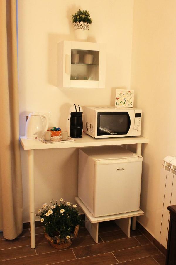 Il Giardino Di Laura Private Rooms Mondello Exterior photo